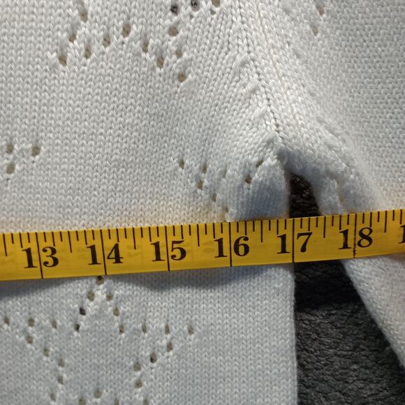 Hem & Thread Women’s Knit Sweater Small Cream Pullover Soft Textured Knit - Picture 7 of 7